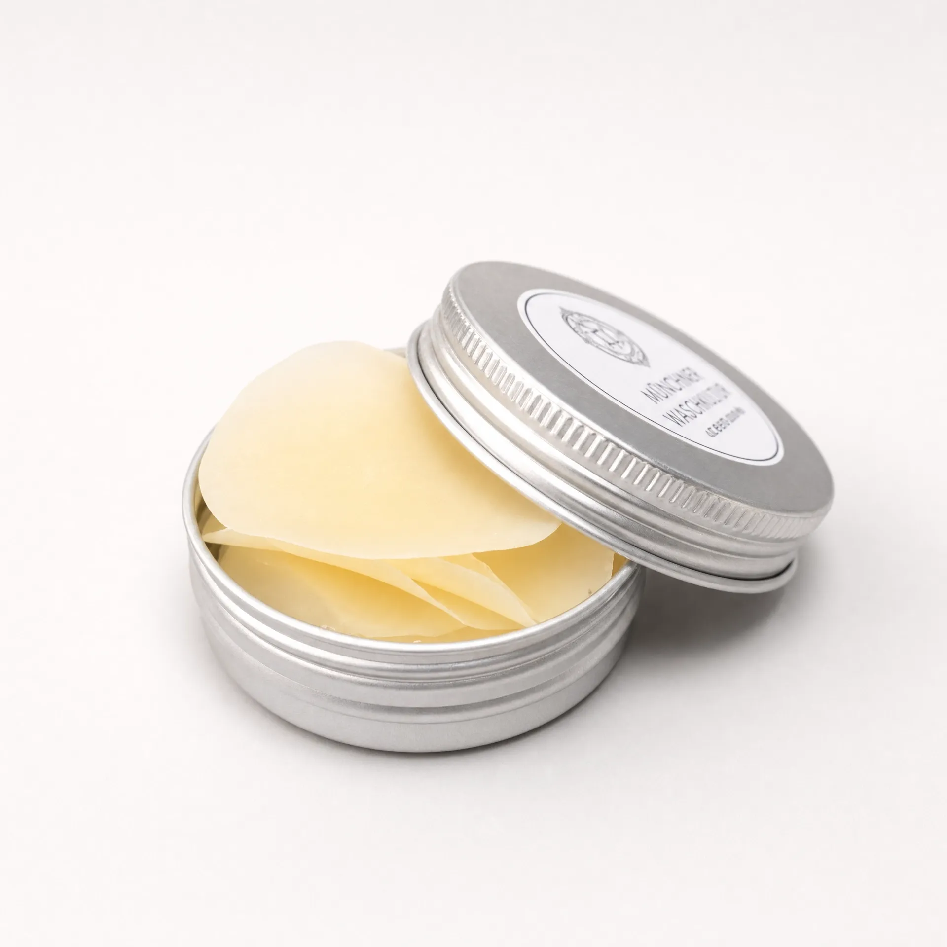 Münchner Waschkultur® Reiseseifchen – feine Seifenblättchen in der Aluminiumdose